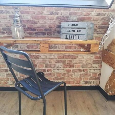 Апартаменти Le Nid Douillet Splendide Linge Fourni Ла-Бурбуль Екстер'єр фото